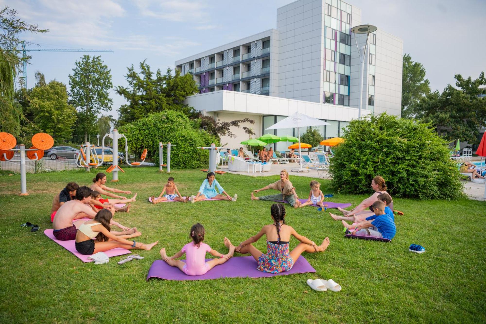 Hotel Melodia Venus Zewnętrze zdjęcie